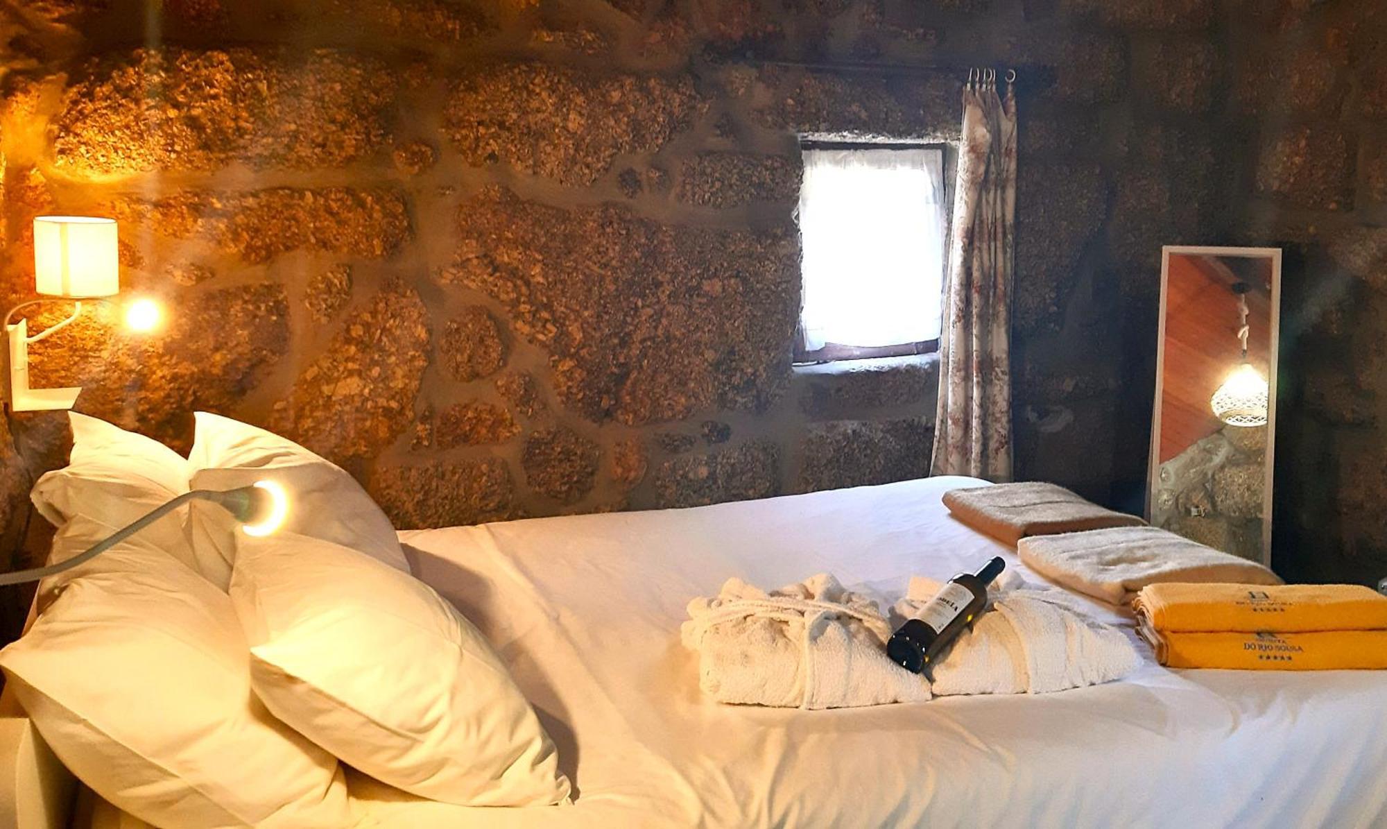 Dream Corner By Waterfalls, 20 Min To Oporto, By Porto With Love Lda 帕拉达 客房 照片
