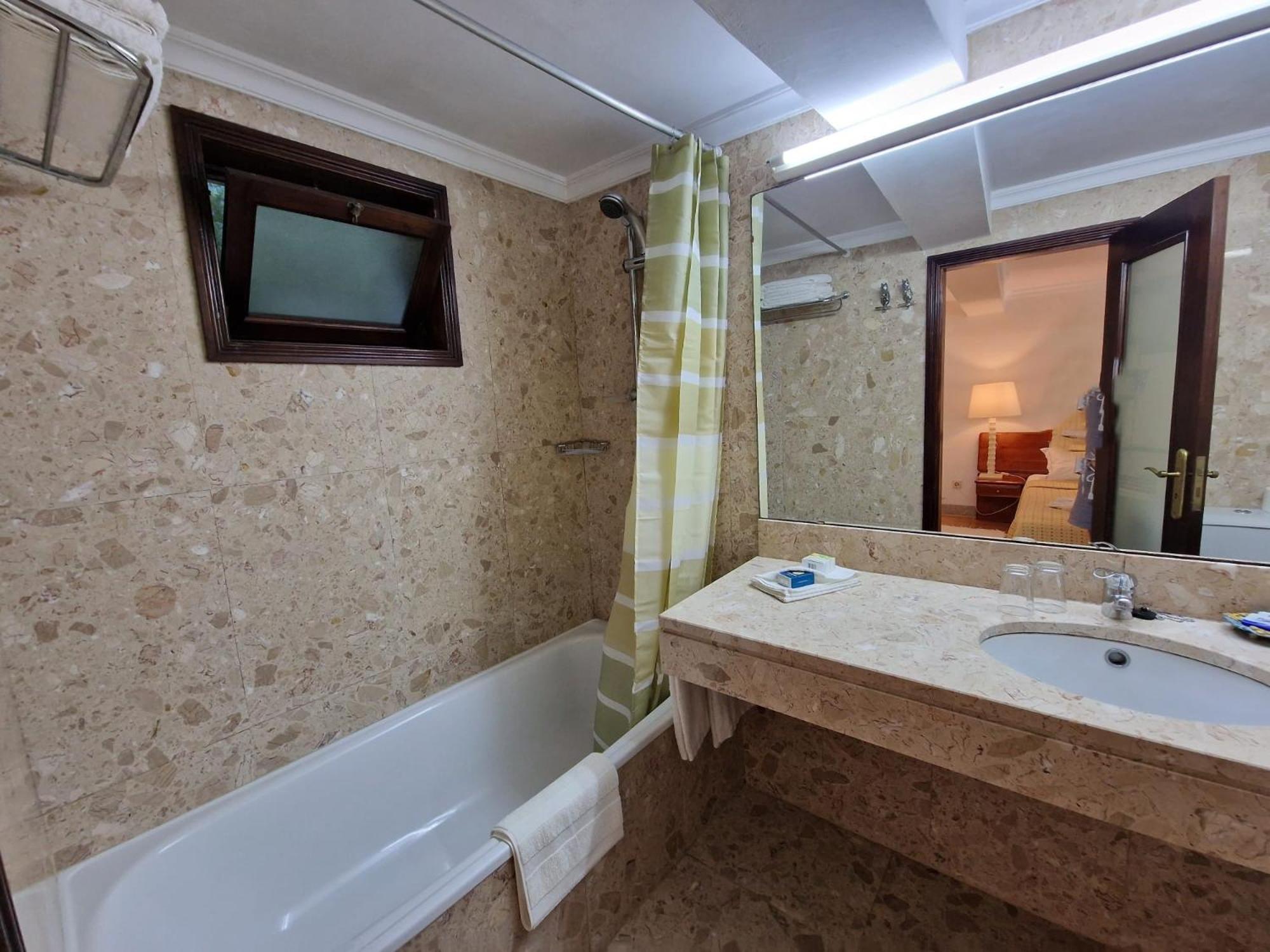 Dream Corner By Waterfalls, 20 Min To Oporto, By Porto With Love Lda 帕拉达 客房 照片